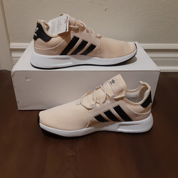 Adidas - Picture 3 of 3